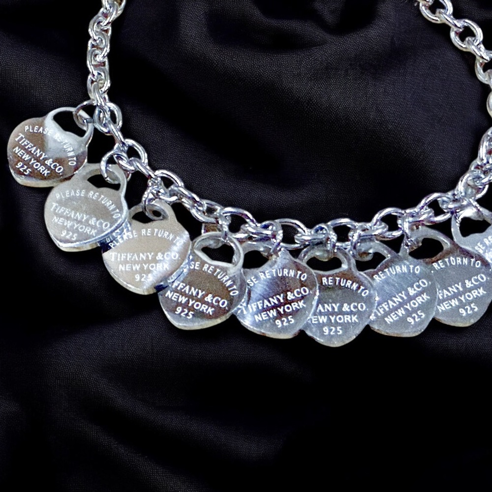New Stainless Steel Bracelet with Dangling Hearts - Picture 4 of 8